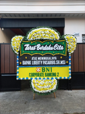 Papan Bunga Duka di Pabuaran