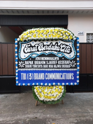 Papan Bunga Duka di Pabuaran